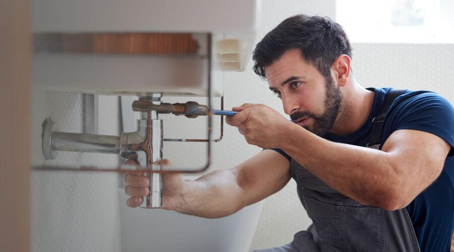 Local tankless water heater installation in Renick, WV